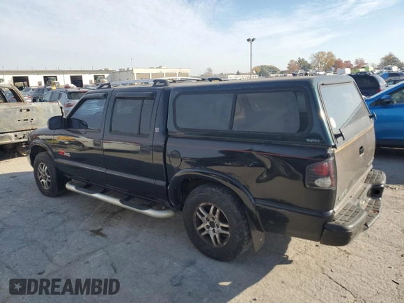 2003 GMC Sonoma SLS with VIN 1GTDT13X43K101767, listed as a Copart auction lot 76805334 with 248,776 mi miles and Salvage Title. Bid and sale history available at carsss.com. Image 2.