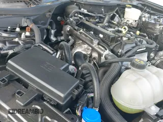 2022 Ford Mustang EcoBoost z VIN 1FA6P8TH7N5128662, wystawiony jako IAAI lot #42375869 z przebiegiem 22 426 mil mil oraz . Historia ofert i sprzedaży dostępna na DreamBid. Obrazek 19.