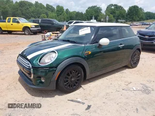 2014 MINI Hardtop with VIN WMWXM5C53ET972847, listed as a IAAI auction lot 42502121 with 165,475 mi miles and . Bid and sale history available at DreamBid. Image 17.