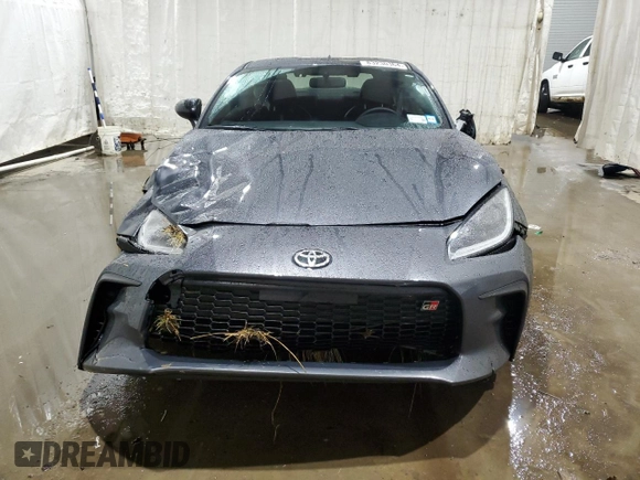 2024 Toyota GR86 Premium with VIN JF1ZNBE15R9755925, listed as a Copart auction lot 83230364 with 11,128 mi miles and Salvage Title. Bid and sale history available at carsss.com. Image 5.