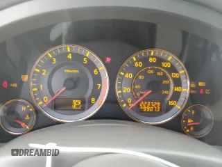 2008 Infiniti FX z VIN JNRAS08W88X203941, wystawiony jako Copart lot #54066825 z przebiegiem 223 729 mil mil oraz Szkoda całkowita • Salvage title. Historia ofert i sprzedaży dostępna na DreamBid. Obrazek 9.
