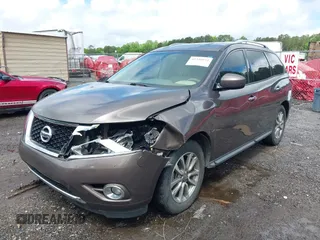 2015 Nissan Pathfinder SV z VIN 5N1AR2MN0FC704228, wystawiony jako IAAI lot #42248054 z przebiegiem 144 106 mil mil oraz . Historia ofert i sprzedaży dostępna na DreamBid. Obrazek 6.