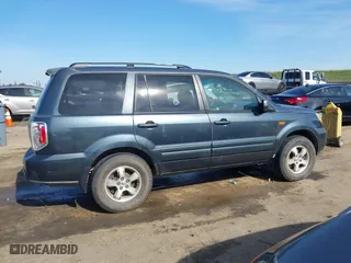 2006 Honda Pilot EX-L with VIN 5FNYF28546B015821, listed as a IAAI auction lot 41529408 with 145,209 mi miles. Bid and sale history available at carsss.com. Image 13.
