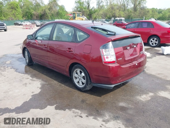 2005 Toyota Prius with VIN JTDKB20U957010252, listed as a IAAI auction lot 42119577 with 117,717 mi miles. Bid and sale history available at carsss.com. Image 3.