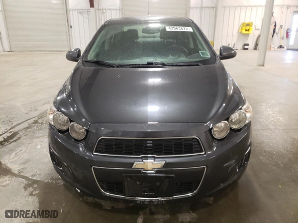 2015 Chevrolet Sonic LT with VIN 1G1JC5SB3F4133093, listed as a Copart auction lot 42963825 with 86,957 mi miles and Salvage Title. Bid and sale history available at carsss.com. Image 5.