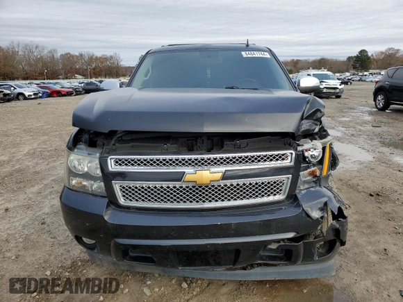 2014 Chevrolet Suburban LT with VIN 1GNSCJE01ER222961, listed as a Copart auction lot 84841744 with 168,131 mi miles and Salvage title. Bid and sale history available at DreamBid. Image 5.