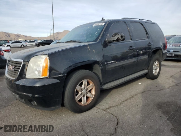 2008 GMC Yukon SLE w/3SA with VIN 1GKFC13C58J193818, listed as a Copart auction lot 84004714 with 158,121 mi miles and Salvage Title. Bid and sale history available at carsss.com. Image 1.