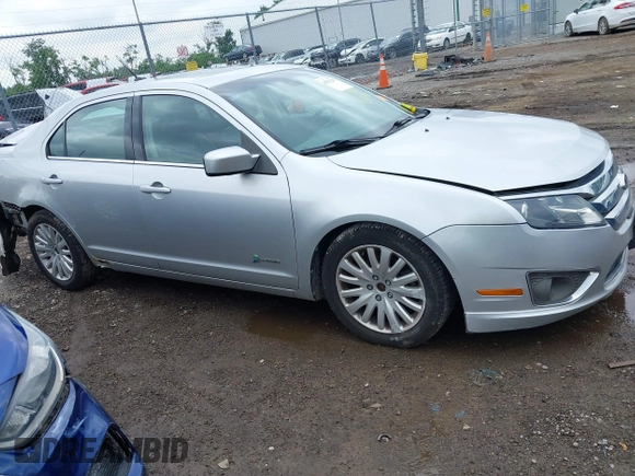 2011 Ford Fusion Hybrid with VIN 3FADP0L33BR126557, listed as a IAAI auction lot 42523235 with 179,867 mi miles and . Bid and sale history available at DreamBid. Image 13.