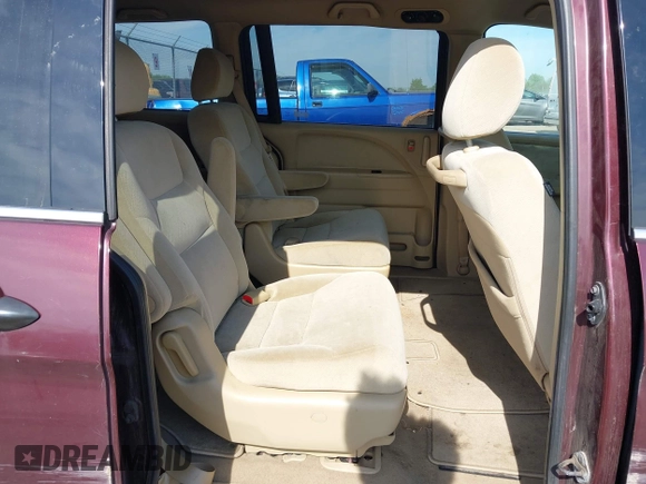 2008 Honda Odyssey LX с VIN 5FNRL38268B041400, выставлен на аукционе IAAI как лот 42336906 с пробегом 252 823 миль миль и . История ставок и продаж доступна на DreamBid. Изображение 8.
