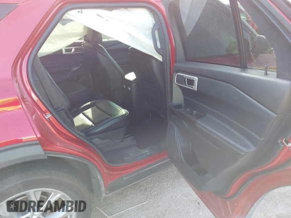 2020 Ford Explorer XLT z VIN 1FMSK7DH5LGB03854, wystawiony jako IAAI lot #41894379 z przebiegiem 53 657 mil mil oraz . Historia ofert i sprzedaży dostępna na DreamBid. Obrazek 8.