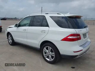 2015 Mercedes-Benz M 350 with VIN 4JGDA5JBXFA528171, listed as a IAAI auction lot 41931784 with 92,163 mi miles and . Bid and sale history available at DreamBid. Image 3.
