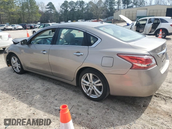 2013 Nissan Altima SL z VIN 1N4BL3AP1DC108117, wystawiony jako Copart lot #49854875 z przebiegiem 118 044 mil mil oraz Szkoda całkowita • Salvage title. Historia ofert i sprzedaży dostępna na DreamBid. Obrazek 2.