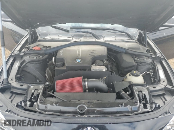2015 BMW 3 Series 328i xDrive z VIN WBA3B3C54FF548327, wystawiony jako Copart lot #57229115 z przebiegiem 72 027 mil mil oraz Szkoda całkowita • Salvage title. Historia ofert i sprzedaży dostępna na DreamBid. Obrazek 11.
