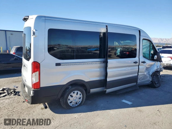 2022 Ford Transit Passenger XL z VIN 1FBAX2CG8NKA05435, wystawiony jako Copart lot #86762754 z przebiegiem 42 707 mil mil oraz Szkoda całkowita • Salvage title. Historia ofert i sprzedaży dostępna na DreamBid. Obrazek 3.