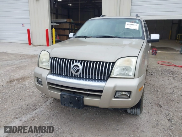 2007 Mercury Mountaineer Premier with VIN 4M2EU38E77UJ06759, listed as a IAAI auction lot 41801817 with 203,229 mi miles. Bid and sale history available at carsss.com. Image 6.