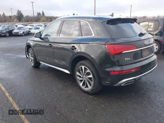 2024 Audi Q5 S line Premium Plus with VIN WA1EAAFY4R2034203, listed as a IAAI auction lot 41788489 with 33,966 mi miles. Bid and sale history available at carsss.com. Image 3.