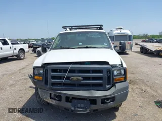 2006 Ford F-350 с VIN 1FDSF30566EB51324, выставлен на аукционе IAAI как лот 42016661 с пробегом 120 257 миль миль и . История ставок и продаж доступна на DreamBid. Изображение 11.