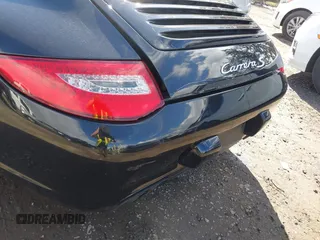 2009 Porsche 911 Carrera S with VIN WP0AB29979S721350, listed as a IAAI auction lot 39058934 with 44,352 mi miles. Bid and sale history available at carsss.com. Image 17.