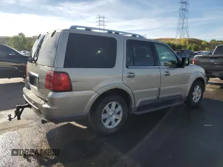 2004 Lincoln Navigator Luxury with VIN 5LMFU28R44LJ35492, listed as a Copart auction lot 72608304 with 212,539 mi miles and Salvage Title. Bid and sale history available at carsss.com. Image 3.