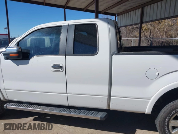 2011 Ford F-150 XL with VIN 1FTFX1EF2BFC71909, listed as a IAAI auction lot 41721865 with 281,683 mi miles. Bid and sale history available at carsss.com. Image 14.