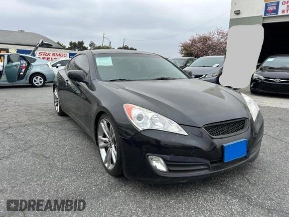 2011 Hyundai Genesis Coupe Grand Touring with VIN KMHHU6KH5BU061431, listed as a Copart auction lot 53547875 with 61,839 mi miles and Clean title. Bid and sale history available at DreamBid. Image 1.