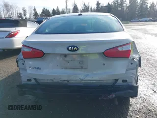 2015 Kia Forte LX with VIN KNAFK4A66F5295094, listed as a IAAI auction lot 41795729 with 183,771 mi miles. Bid and sale history available at carsss.com. Image 6.