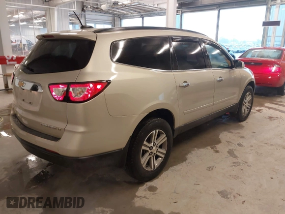 2016 Chevrolet Traverse LT with VIN 1GNKRGKD4GJ158408, listed as a IAAI auction lot 41951343 with 58,368 mi miles. Bid and sale history available at carsss.com. Image 4.