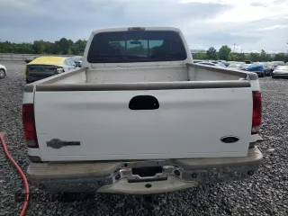 2004 Ford F-250 XL с VIN 1FTNW21PX4ED74149, выставлен на аукционе Copart как лот 60863395 с пробегом 377 830 миль миль и Списание • Salvage title. История ставок и продаж доступна на DreamBid. Изображение 6.