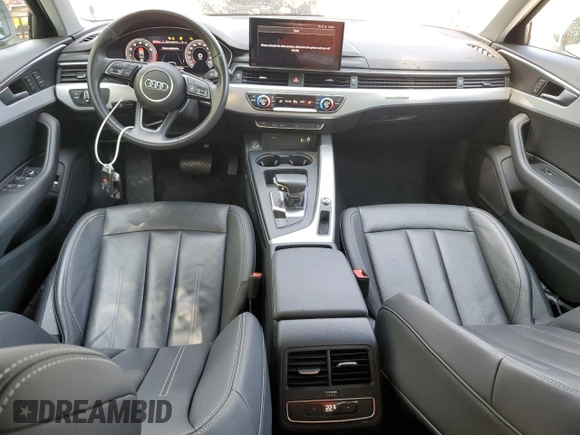 2020 Audi A4 Premium Plus with VIN WAUENAF48LA043648, listed as a Copart auction lot 58335355 with 33,101 mi miles and Salvage title. Bid and sale history available at DreamBid. Image 8.