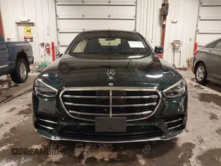 2022 Mercedes-Benz S-Class S 500 with VIN W1K6G6DB7NA068646, listed as a IAAI auction lot 41534167 with 17,931 mi miles. Bid and sale history available at carsss.com. Image 12.