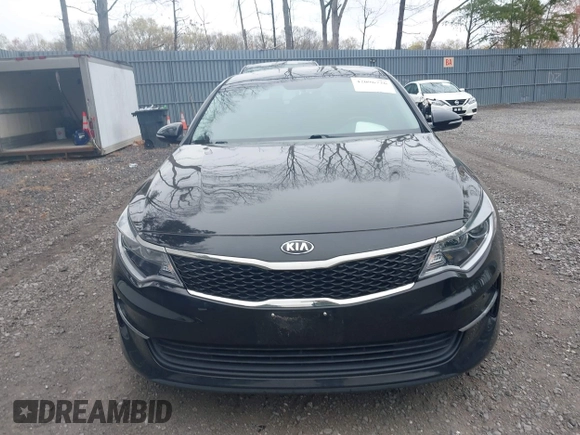 2016 Kia Optima LX Turbo with VIN 5XXGT4L16GG095223, listed as a IAAI auction lot 42096726 with 89,833 mi miles. Bid and sale history available at carsss.com. Image 12.