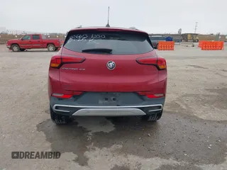 2020 Buick Encore GX Select z VIN KL4MMDSL1LB122826, wystawiony jako IAAI lot #41520875 z przebiegiem 65 805 mil mil oraz . Historia ofert i sprzedaży dostępna na DreamBid. Obrazek 16.