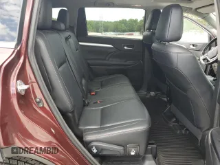 2017 Toyota Highlander XLE with VIN 5TDJZRFH0HS410785, listed as a Copart auction lot 64236895 with Not provided miles and Salvage title. Bid and sale history available at DreamBid. Image 11.