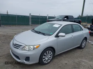 2013 Toyota Corolla L with VIN 2T1BU4EE1DC983663, listed as a IAAI auction lot 41541044 with 131,957 mi miles. Bid and sale history available at carsss.com. Image 18.