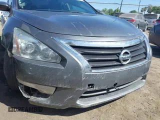 2015 Nissan Altima S with VIN 1N4AL3AP6FC218725, listed as a IAAI auction lot 42098461 with 158,501 mi miles and . Bid and sale history available at DreamBid. Image 14.
