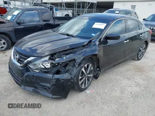 2017 Nissan Altima SL z VIN 1N4AL3AP8HC250708, wystawiony jako IAAI lot #42430919 z przebiegiem 170 759 mil mil oraz . Historia ofert i sprzedaży dostępna na DreamBid. Obrazek 17.