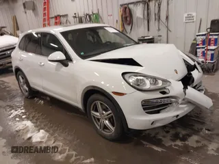 2014 Porsche Cayenne with VIN WP1AA2A29ELA09538, listed as a IAAI auction lot 41617272 with 87,269 mi miles and . Bid and sale history available at DreamBid. Image 1.