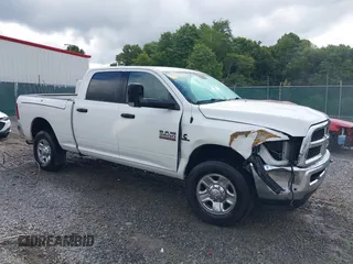 2018 Ram 2500 Tradesman с VIN 3C6UR5CL4JG207120, выставлен на аукционе IAAI как лот 40124581 с пробегом 191 567 миль миль и . История ставок и продаж доступна на DreamBid. Изображение 1.