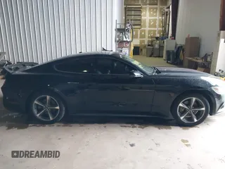 2017 Ford Mustang EcoBoost с VIN 1FA6P8THXH5290063, выставлен на аукционе IAAI как лот 42286095 с пробегом 93 120 миль миль и . История ставок и продаж доступна на DreamBid. Изображение 13.