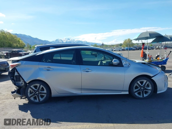 2017 Toyota Prius Two with VIN JTDKBRFU1H3029745, listed as a IAAI auction lot 42091613 with 222,115 mi miles. Bid and sale history available at carsss.com. Image 14.