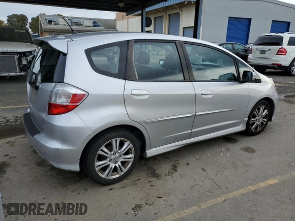 2011 Honda Fit Sport with VIN JHMGE8H56BS004963, listed as a Copart auction lot 45159105 with 200,713 mi miles and Salvage Title. Bid and sale history available at DreamBid. Image 3.