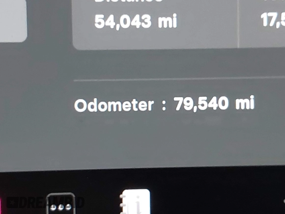 2020 Tesla Model Y Long Range z VIN 5YJYGDEE5LF041935, wystawiony jako IAAI lot #42369750 z przebiegiem 79 540 mil mil oraz . Historia ofert i sprzedaży dostępna na DreamBid. Obrazek 16.