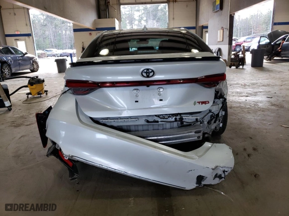 2020 Toyota Avalon XSE with VIN 4T1FZ1FB8LU054993, listed as a Copart auction lot 85588254 with 96,707 mi miles and Salvage Title. Bid and sale history available at carsss.com. Image 6.