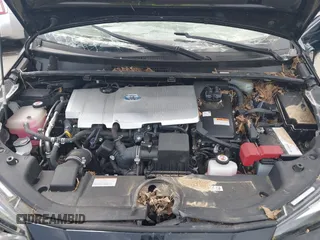 2020 Toyota Prius L Eco z VIN JTDKARFU6L3119565, wystawiony jako IAAI lot #41990990 z przebiegiem Nie podano mil oraz . Historia ofert i sprzedaży dostępna na DreamBid. Obrazek 10.