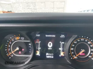 2024 Jeep Wrangler Rubicon with VIN 1C4PJXFG4RW160501, listed as a IAAI auction lot 42366618 with 16,515 mi miles and . Bid and sale history available at DreamBid. Image 7.