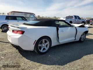 2018 Chevrolet Camaro 1LT with VIN 1G1FB3DXXJ0131931, listed as a Copart auction lot 50053805 with 82,249 mi miles and Clean Title. Bid and sale history available at carsss.com. Image 3.