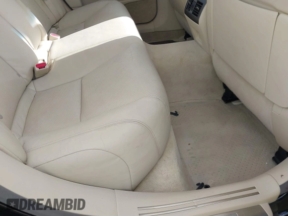 2011 Lexus LS 460 с VIN JTHBL5EF0B5103062, выставлен на аукционе IAAI как лот 41757593 с пробегом 86 629 миль миль и . История ставок и продаж доступна на DreamBid. Изображение 8.