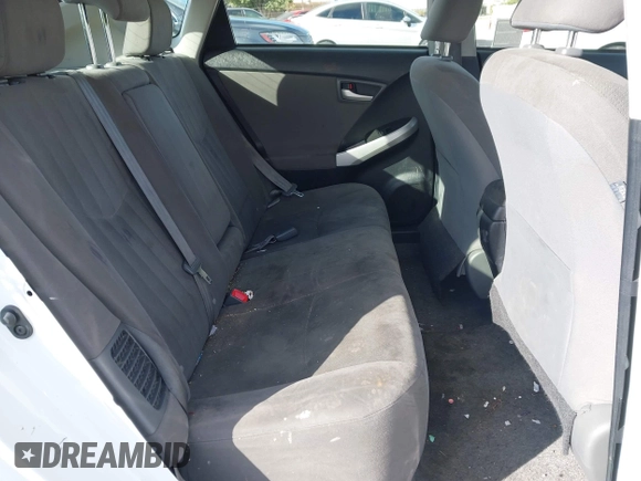 2014 Toyota Prius z VIN JTDKN3DP6E3060728, wystawiony jako IAAI lot #41993542 z przebiegiem 149 891 mil mil oraz . Historia ofert i sprzedaży dostępna na DreamBid. Obrazek 8.