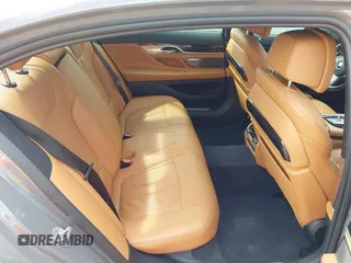 2020 BMW 7 Series 740i z VIN WBA7T2C0XLGF96842, wystawiony jako IAAI lot #42230866 z przebiegiem 60 664 mil mil oraz . Historia ofert i sprzedaży dostępna na DreamBid. Obrazek 8.