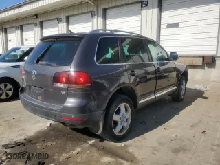 2008 Volkswagen Touareg 2 V6 with VIN WVGBE77L38D002442, listed as a Copart auction lot 44221895 with 136,319 mi miles and Clean Title. Bid and sale history available at carsss.com. Image 3.